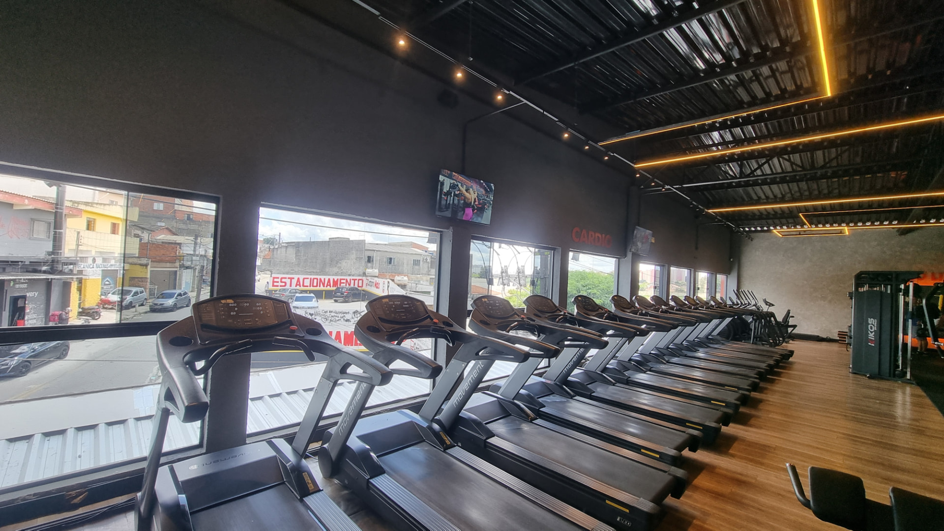 Área de cardio da Academia RA Novo Horizonte